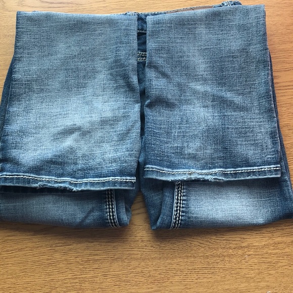 Blue Jeans - Picture 3 of 3